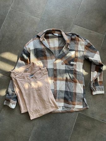 T-SHIRT UND HOLZFÄLLERHEMD SET