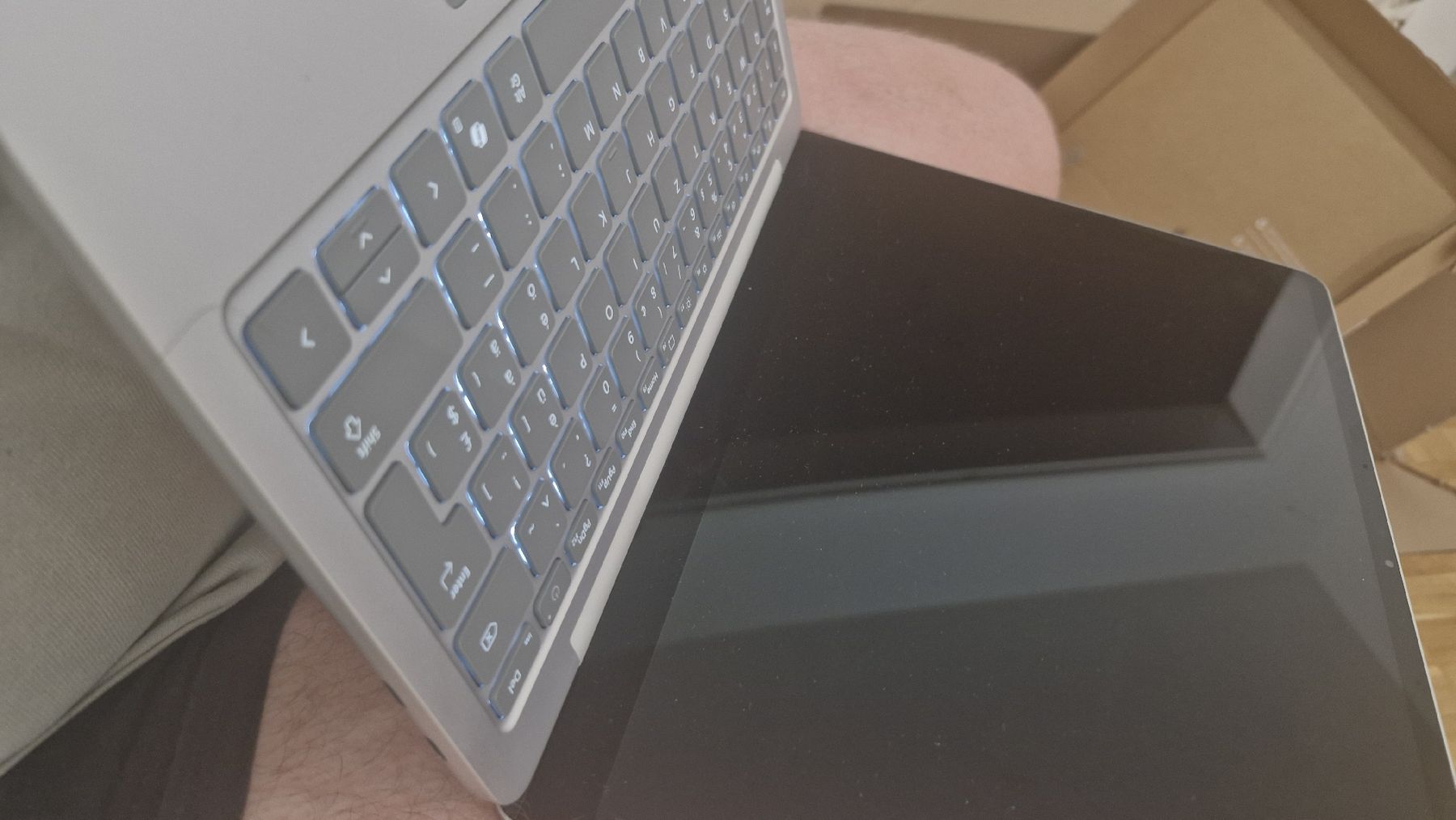 Microsoft Portables: Ordinateur Laptop Microsoft Surface 13" Défectueux !! – Défectueux à Gland par dam_2s6q 4