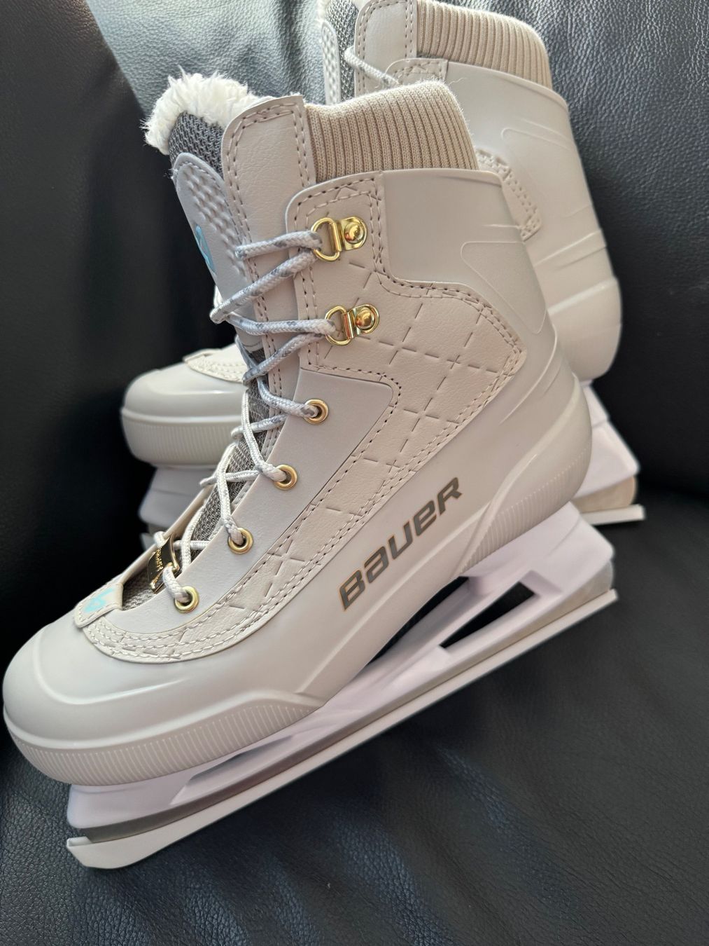 Bauer Schlittschuhe: Bauer Schlittschuhe in Gr. 41 – Neu (gemäss Beschreibung) aus Herzogenbuchsee von zukerka 3