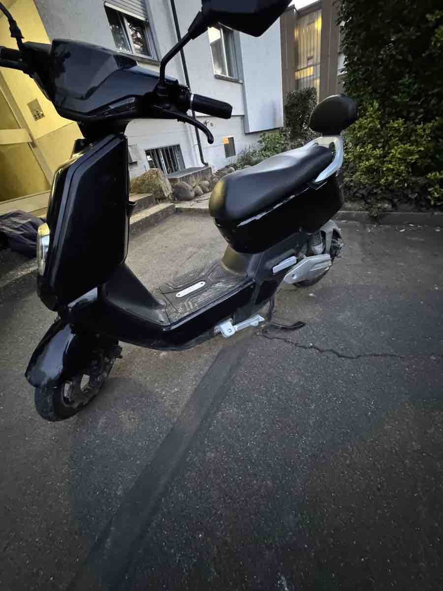 Voiturettes électriques: Forza Next NX1 E Eoller – D'occasion à Dällikon par Global_Antik 1