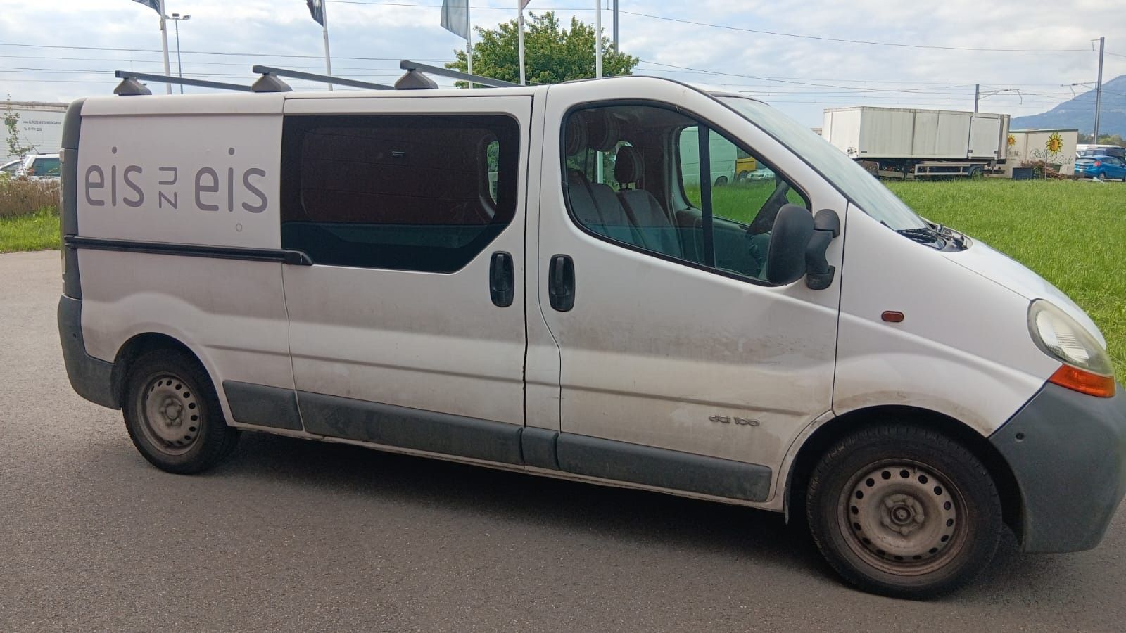 Renault Veicoli commerciali: Renault Trafic T29 1.9 (Ab MFK) – Usato da Rebstein venduto da TonyRasta-Autohandel 2