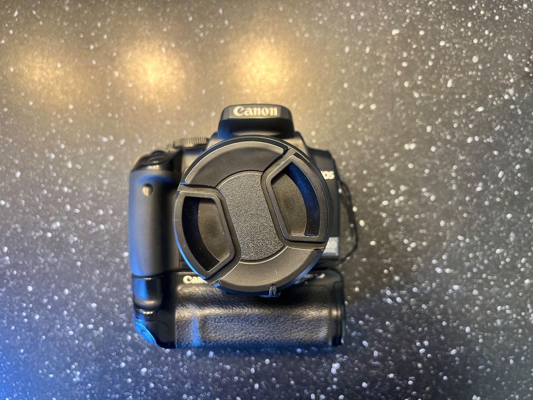 Canon Fotocamera: Canon EOS 400D mit Battery Grip – Usato da Burgdorf venduto da A006972 4