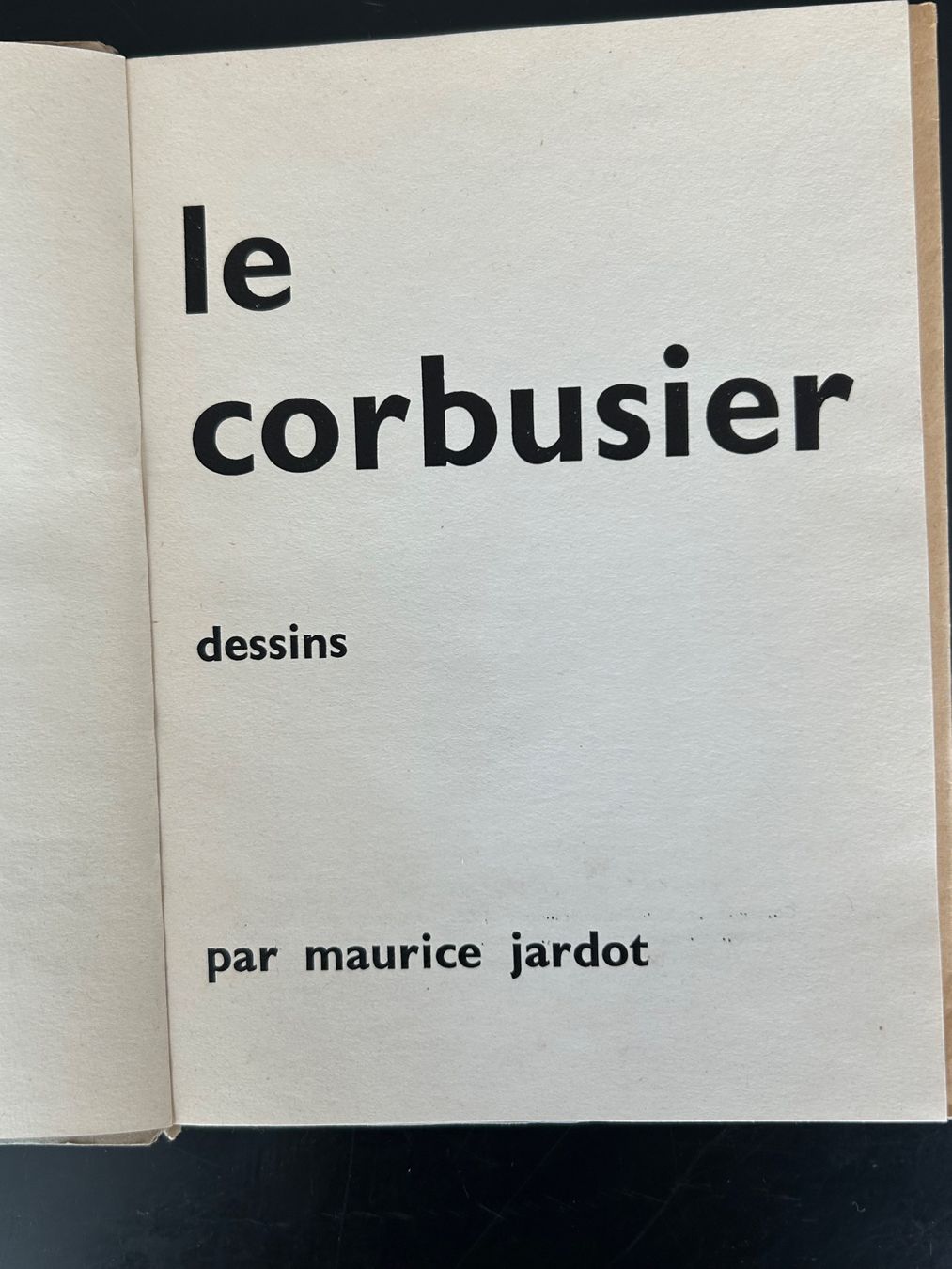 Bücher: LE CORBUSIER dessins – Gebraucht aus Zumikon von tuna007 5