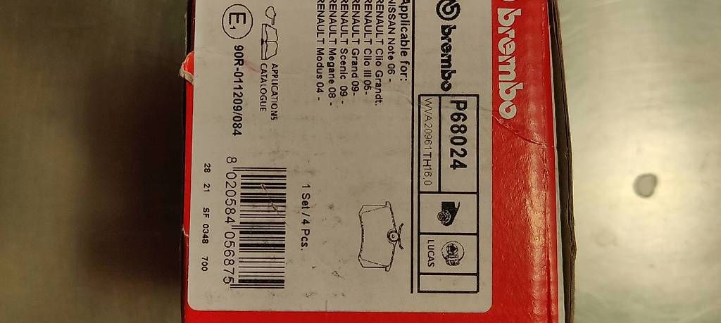 Tutti pezzi di ricambio auto: plaquettes de frein – Usato da Lausanne venduto da amkd 2