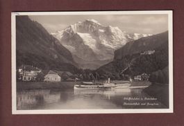 INTERLAKEN - Schiffeinfahrt - Heimwehfluh - Jungfrau