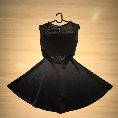 Schwarzes Kleid von YES OR NO