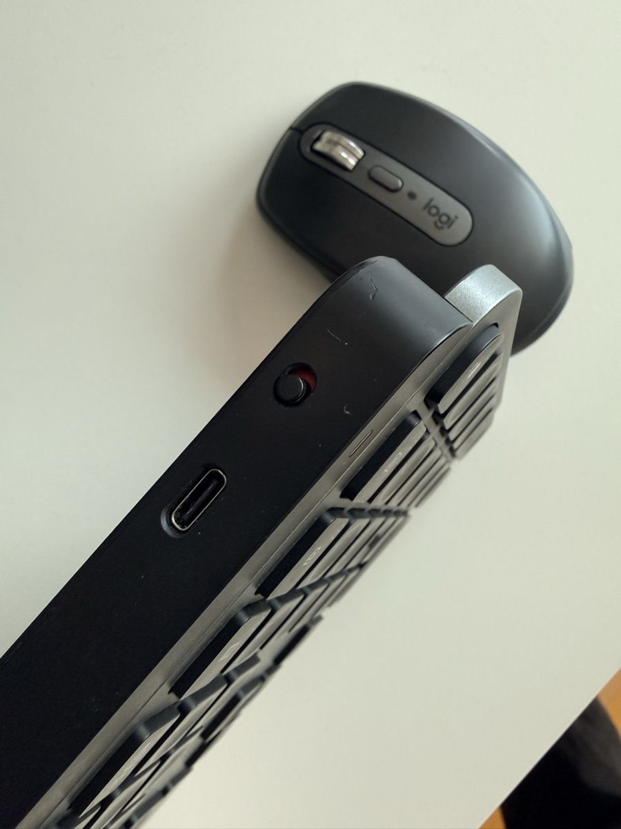 Logitech Tastiere: Logitech MX Tastatur & Maus – Usato da Luzern venduto da ymuehl 3