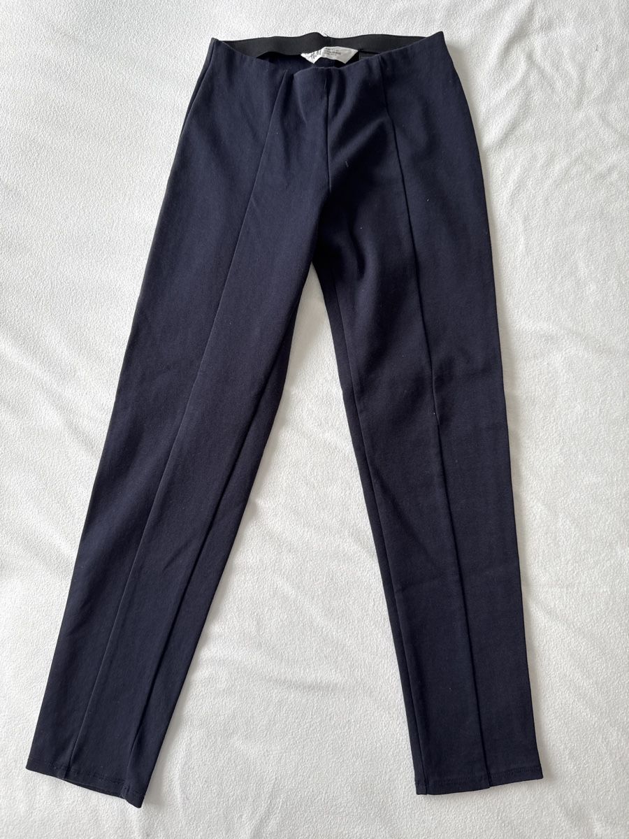 H&M Ensembles coordonnés: Dunkle blaue Kleiderset gr 140 – D'occasion à Adligenswil par Phoenix2017 1