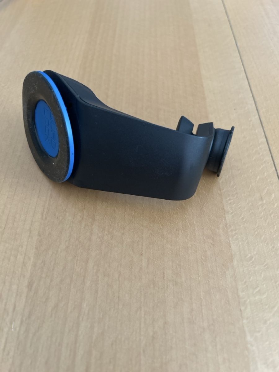 Quad Lock Halterungen: Support Quad Lock pour voiture – Gebraucht aus Villarimboud von ily01 1