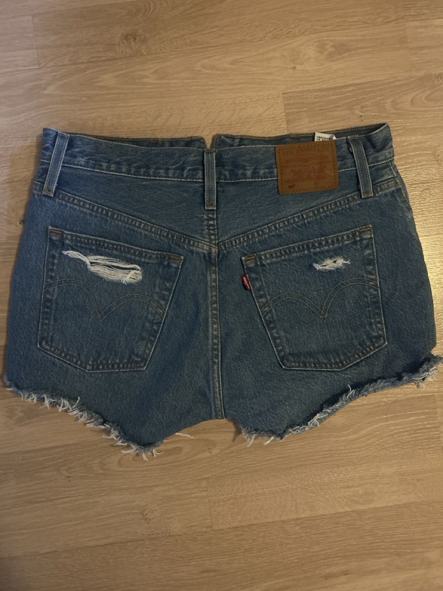 Levi's Jeans: Shorts Levis 501 W28 – Neu (gemäss Beschreibung) aus Thun von monalizchen 1