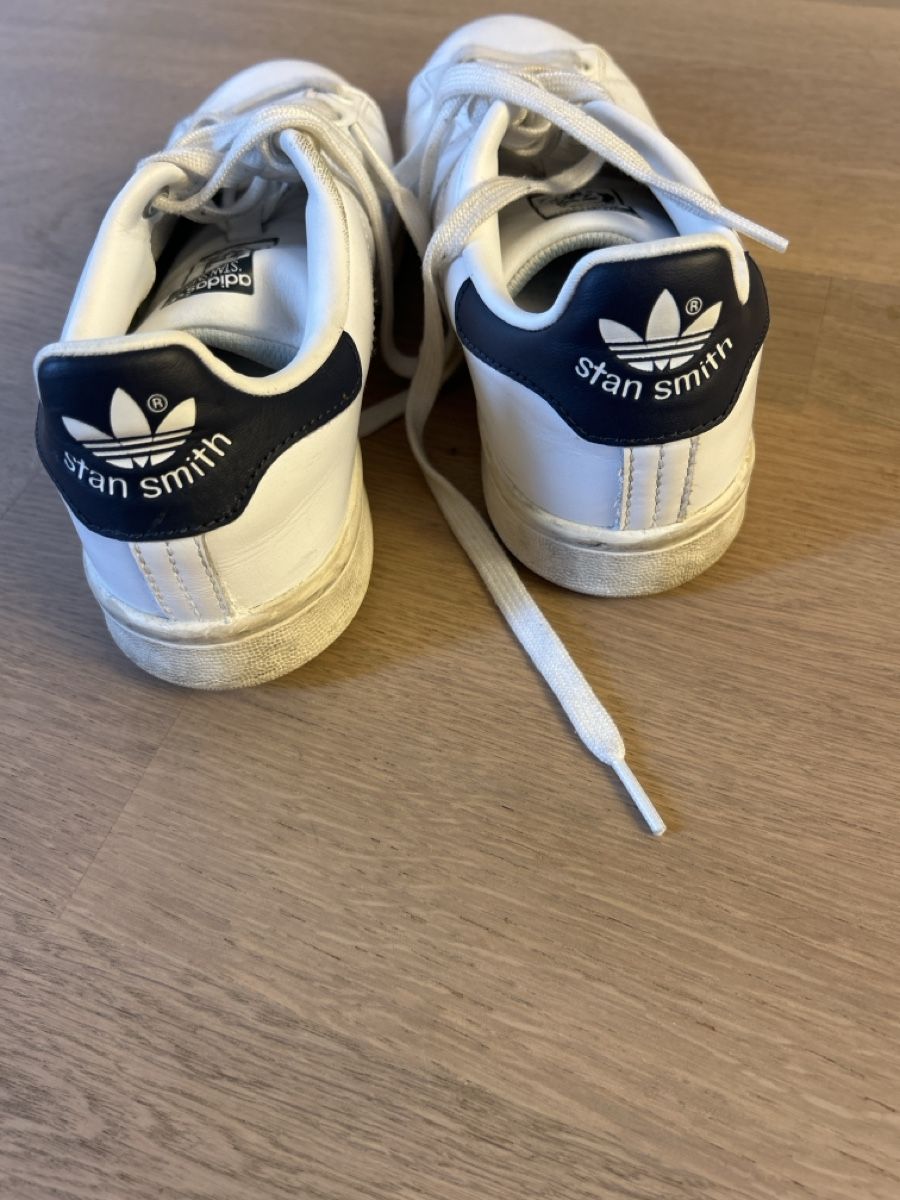 Adidas Scarpe da uomo: Adidas Stan smith blau-weiss 382/3 – Usato da Adlikon b. Regensdorf venduto da Huegeler 1