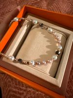 Handgefertigte Perlenkette mit Achat – Süsswasser-Barock- &