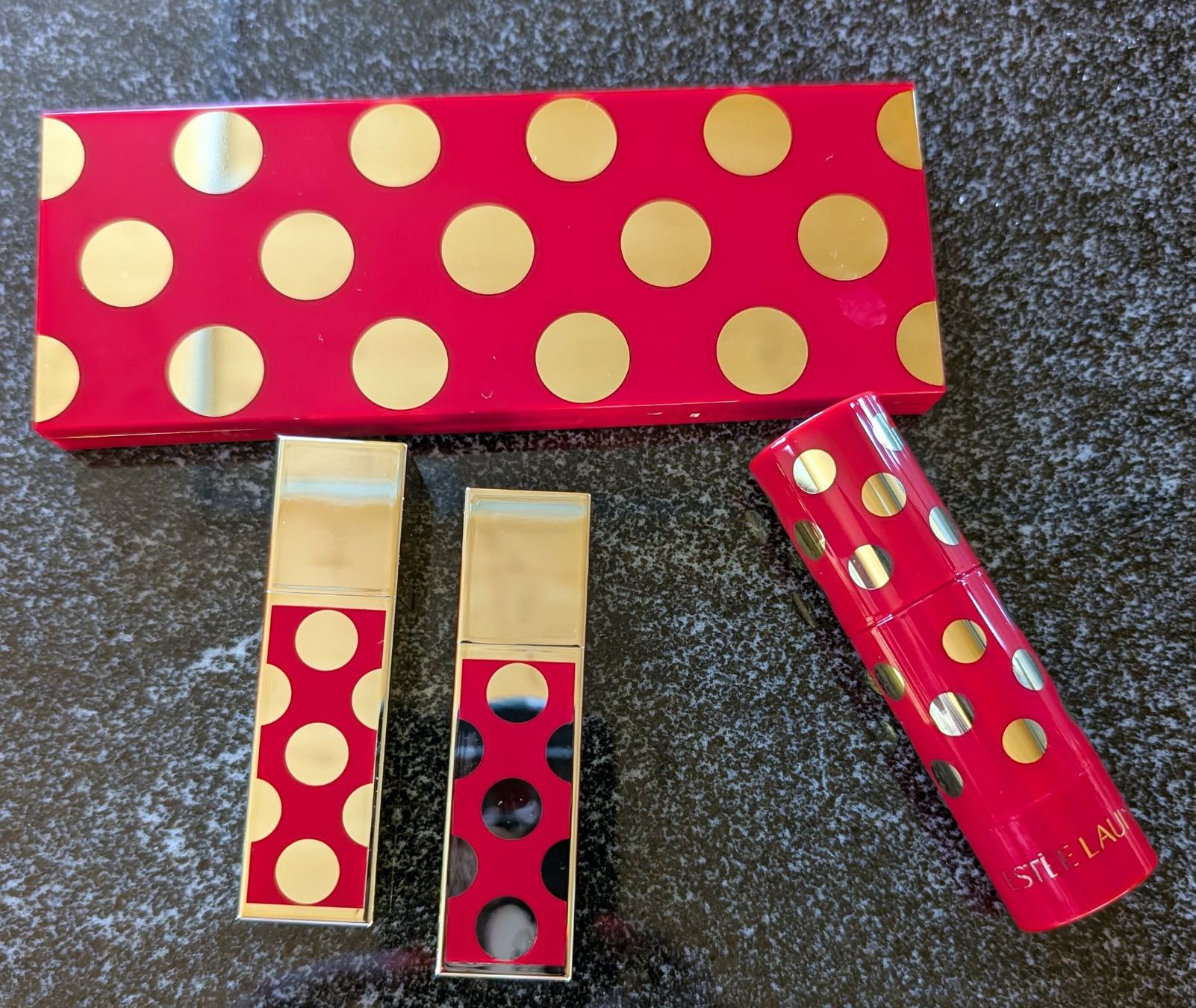 Estée Lauder Make-up: Lidschatten, Lippenstift und Blushstick ESTÉE LAUDER – Neu (gemäss Beschreibung) aus Ettingen von Chrisdots