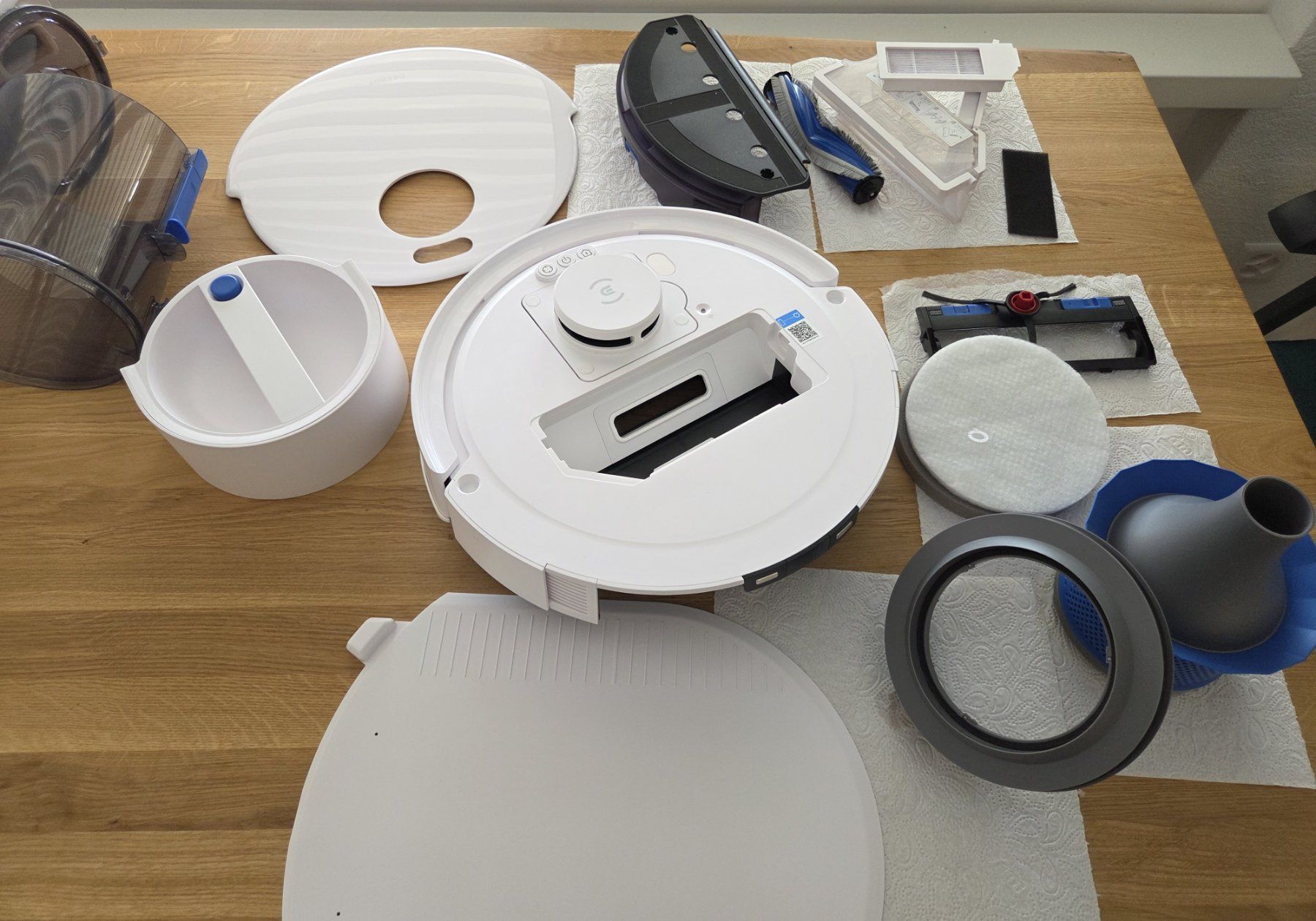 Ecovacs Aspirapolveri & Accessori: Staubsauger Ecovacs Deebot N20 Pro Plus – Usato da Schaffhausen venduto da stefanric09 6