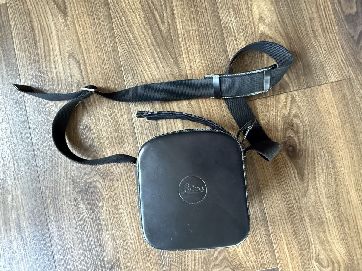 Leica Taschen: Leica Kameratasche – Gebraucht aus Aarburg von Schatzaffe