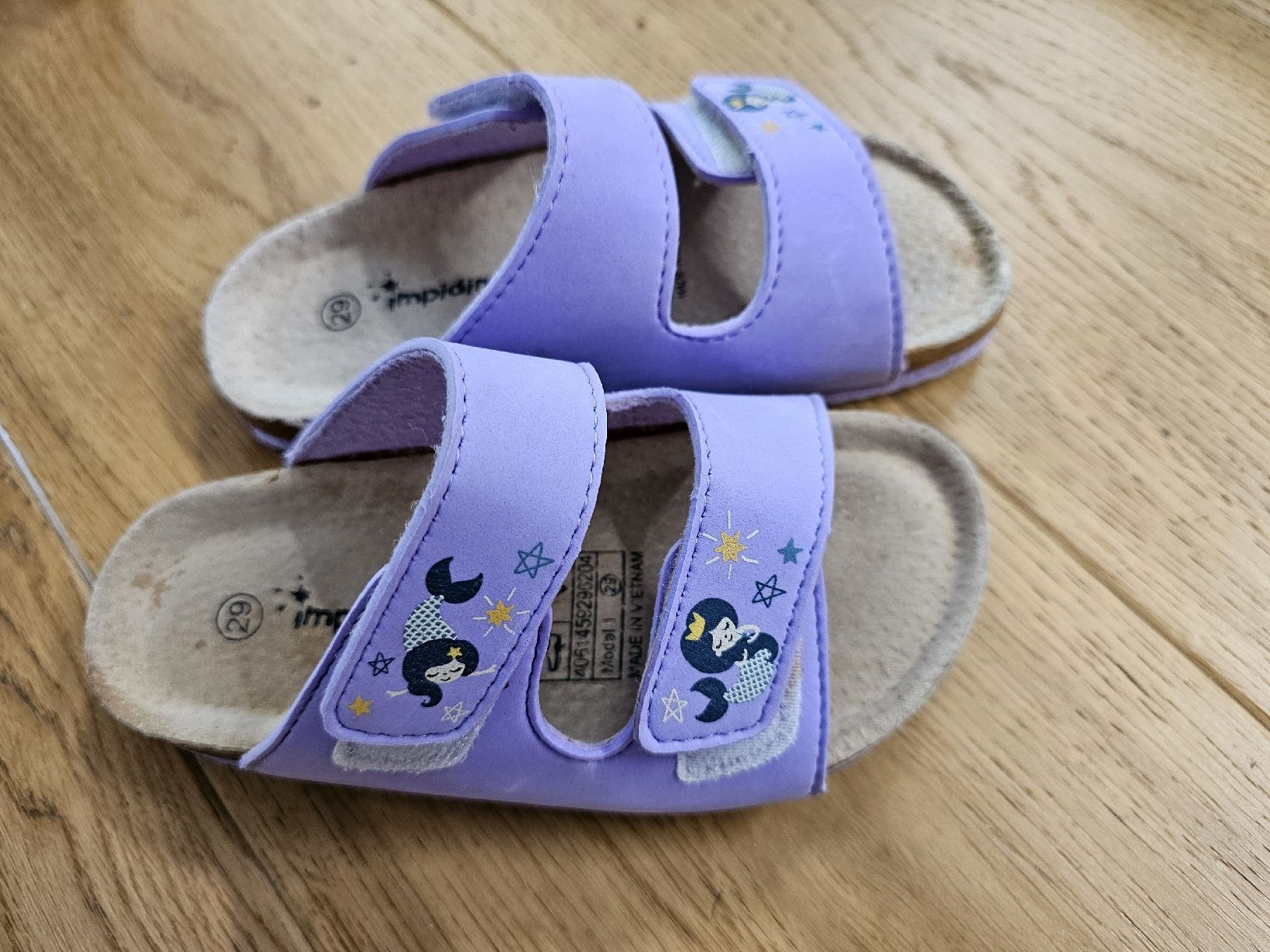Scarpe per ragazzi: Hausschuh – Usato da Basel venduto da vel_w2tr 1