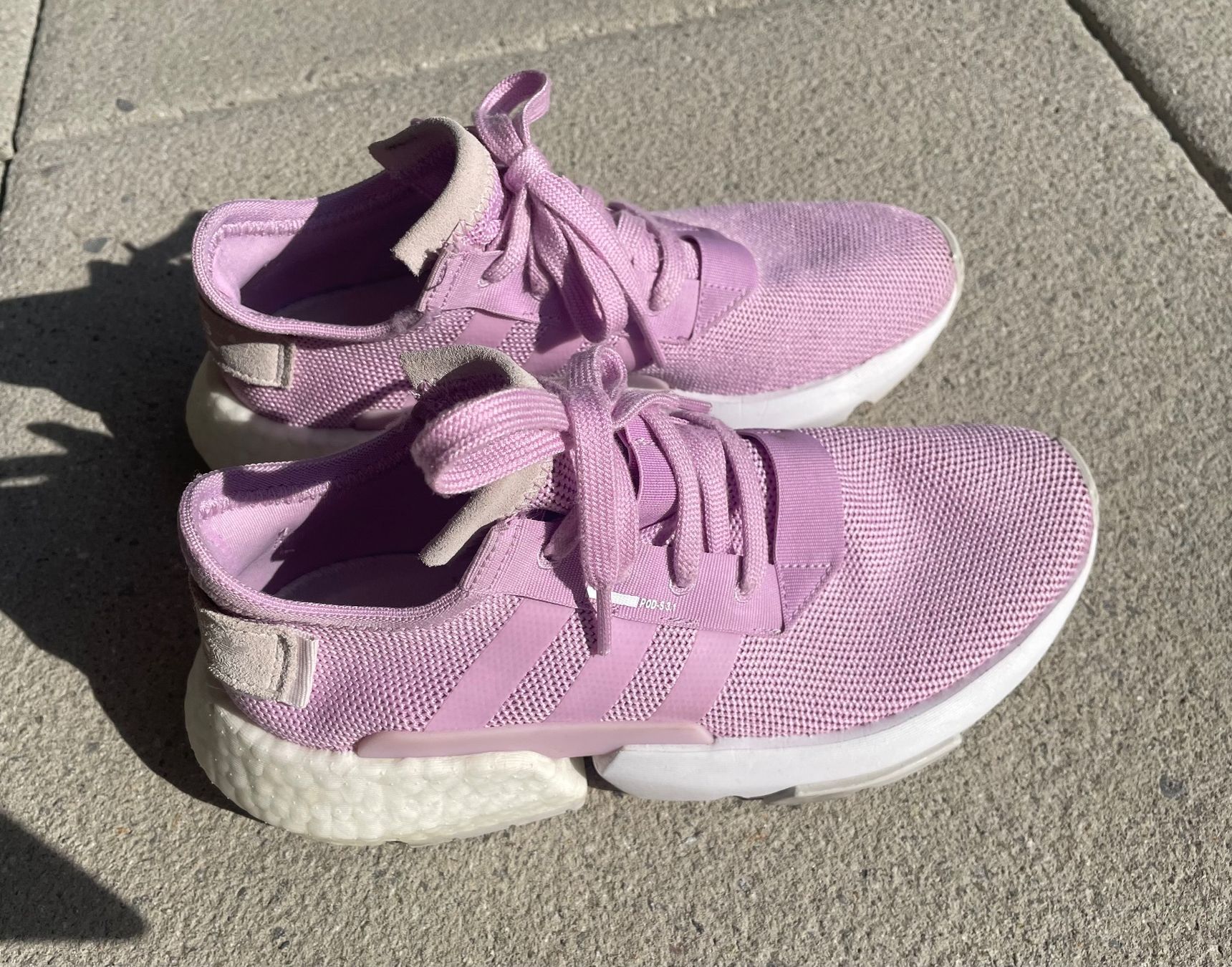 Adidas Herrenschuhe: Adidas Pod3 – Gebraucht aus Kriens von Mayang 2
