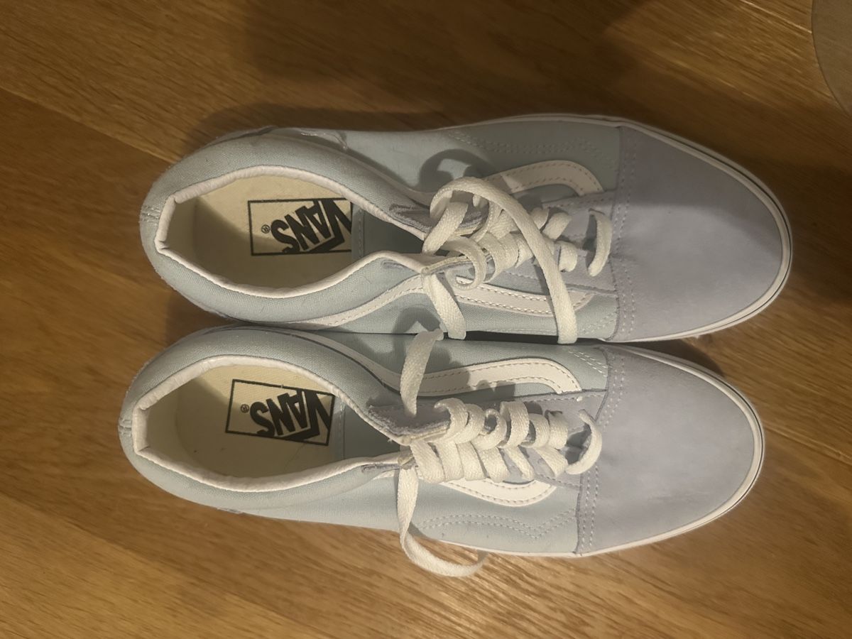 Vans Scarpe da uomo: Vans Old Skool Sneaker, hellblau, Top Zustand, Grösse 41 EU – Nuovo (secondo la descrizione) da Rubigen venduto da Juny_19 1