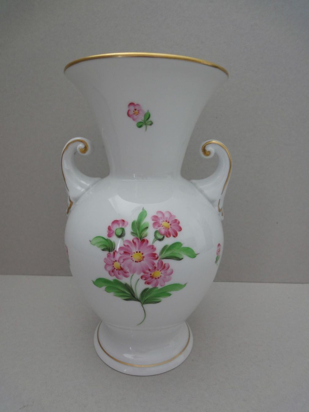 Herend Vasi & Recipienti: Porzellan Vase Herend – Usato da Chur venduto da omonia