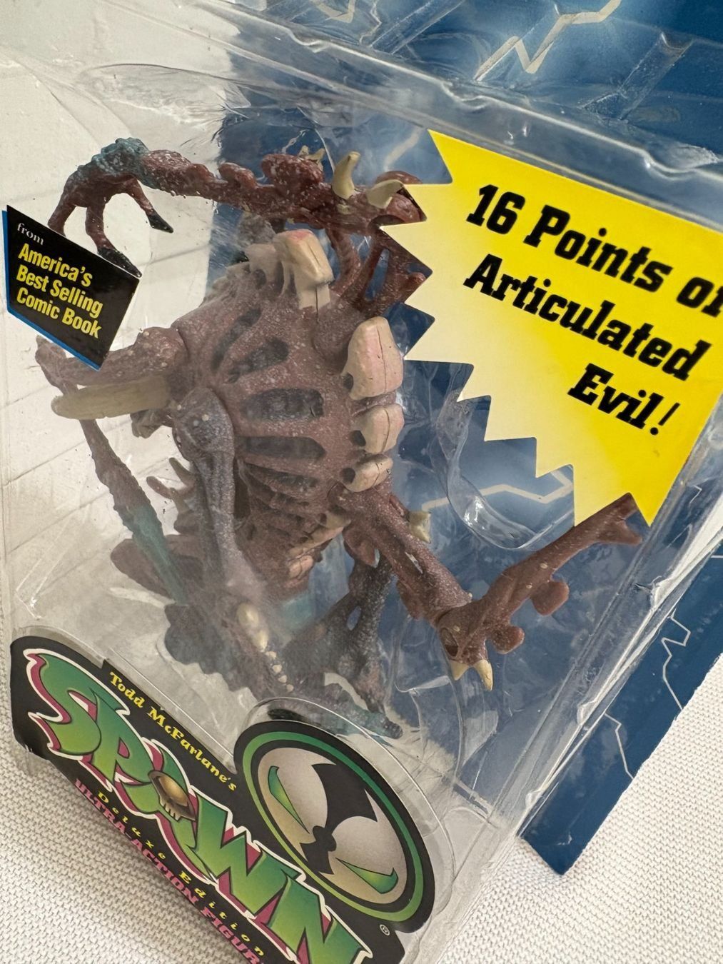 Statuette: Todd McFarlane Spawn Vertebreaker Ultra Action Figur 1995 – Usato da Ottenbach venduto da TimelessEmotions. 9