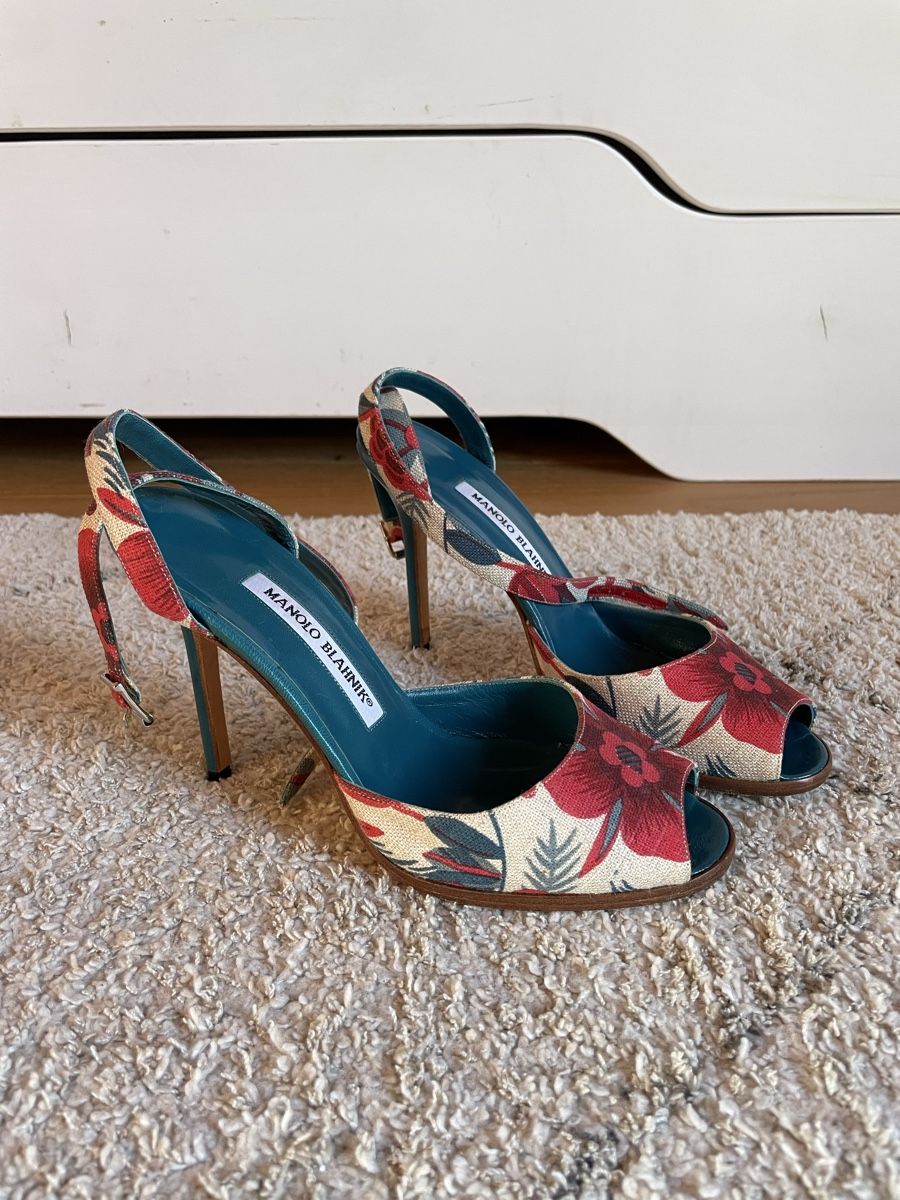 Manolo Blahnik Scarpe da donna: Manolo Blahnik 36.5 – Usato da Pfäffikon SZ venduto da MarieEdh