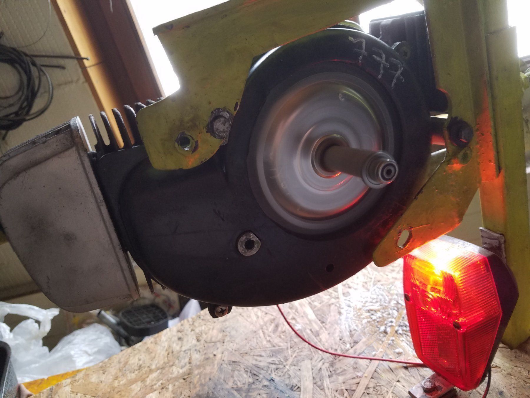 Parti ricambio per ciclomotori: Ciao Motor.lauft::FOTO – Usato da Fulenbach venduto da Elektronik
