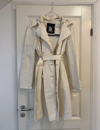 White trench coat Marina Yachting M
