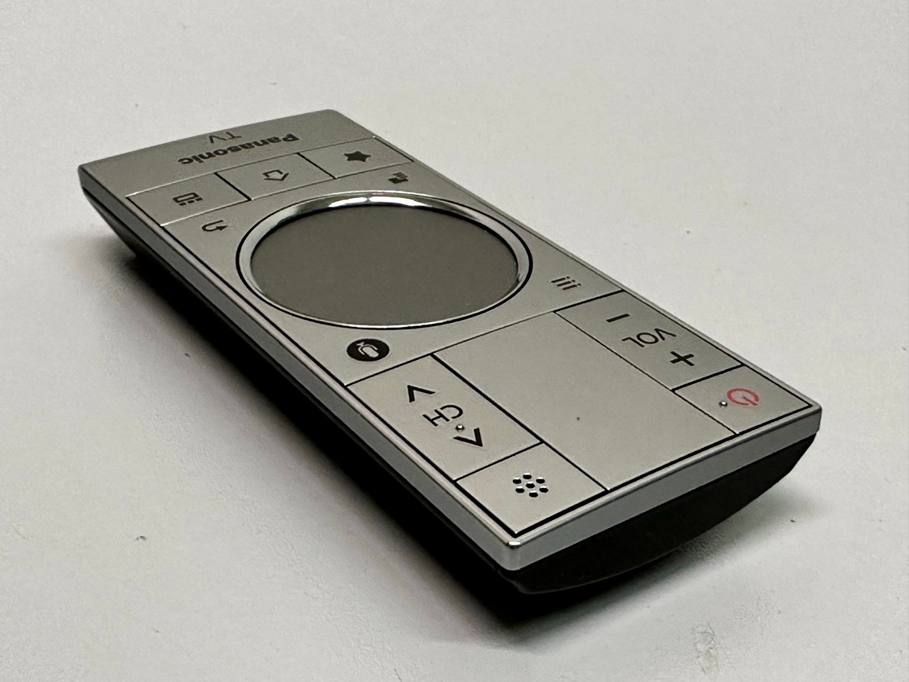 Panasonic Fernbedienungen: Panasonic Touchpad Fernbedienung – Gebraucht aus Hochdorf von av-electronics 1