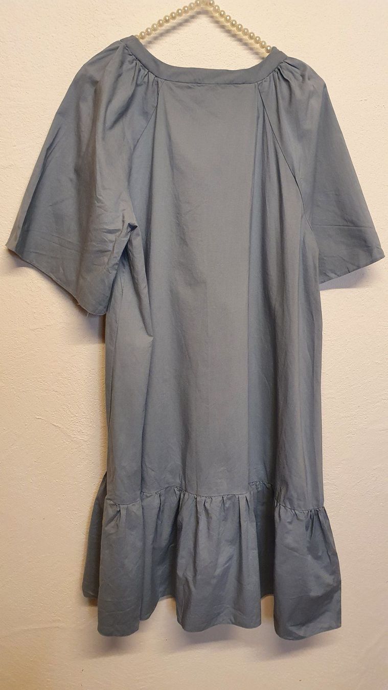Kleider: 🌺Kleid Größe XL🌺 – Gebraucht aus Wald ZH von CapLux 2