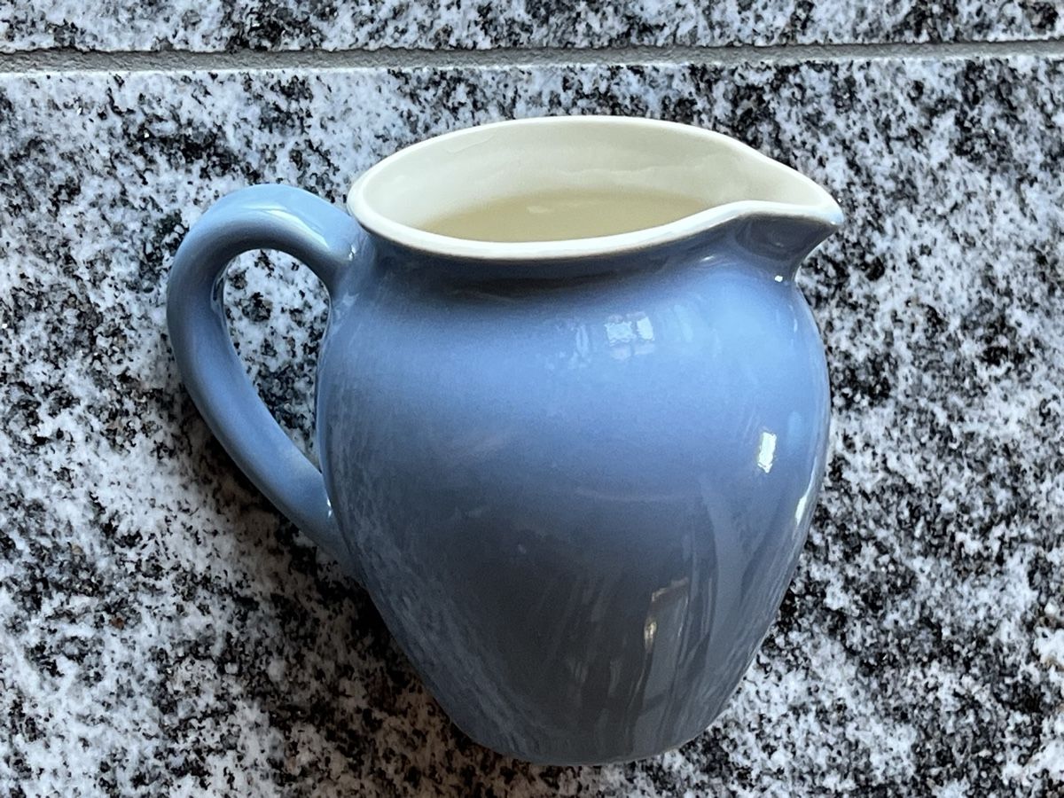 Caraffe: Milchkrüglein von Rössler, blau – Usato da Chur venduto da Moca17 1