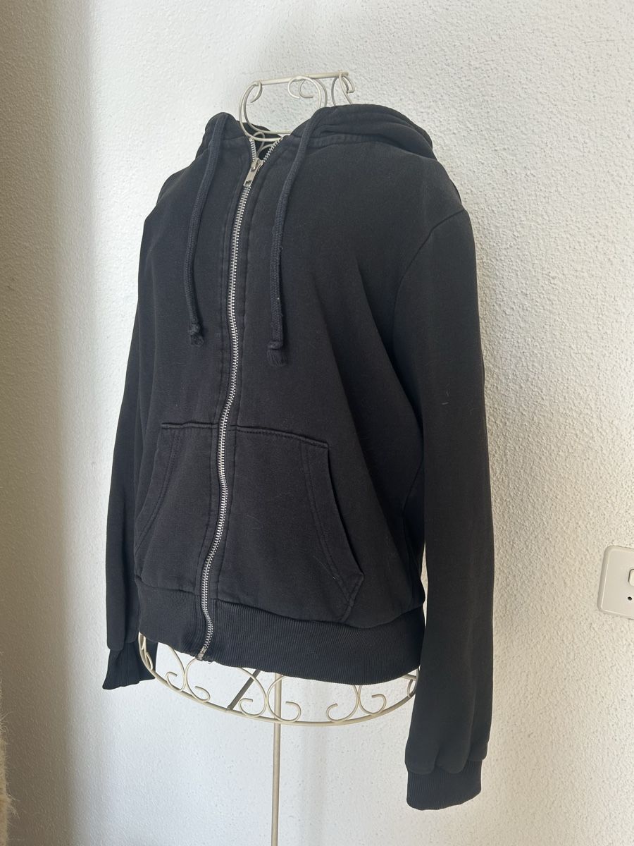 H&M Giacche: H&M Trainingsjacke – Usato da Sulgen venduto da moonlightluana 2
