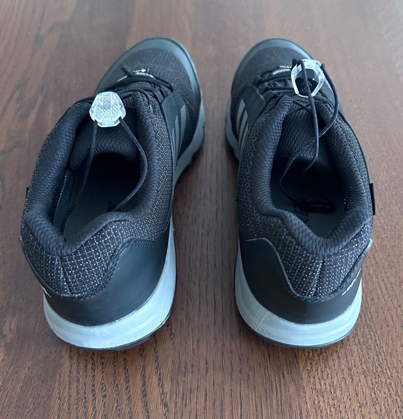 Adidas Scarpe per ragazzi: Trekkingschuhe Adidas; Gr. 37 1/3 – Usato da Rothenburg venduto da rape 2