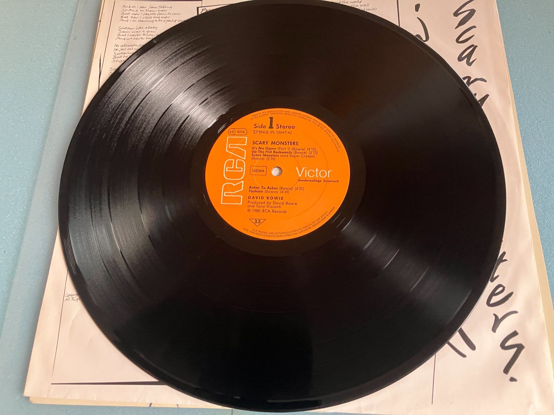 Dischi in vinile: David Bowie – Usato da Aarwangen venduto da Jukebox3 6