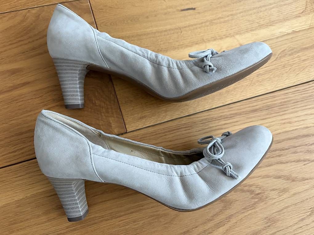 Scarpe da donna: Peter Kaiser Pumps, Grösse 41/2 – Usato da Lachen SZ venduto da mcstaehlin 1