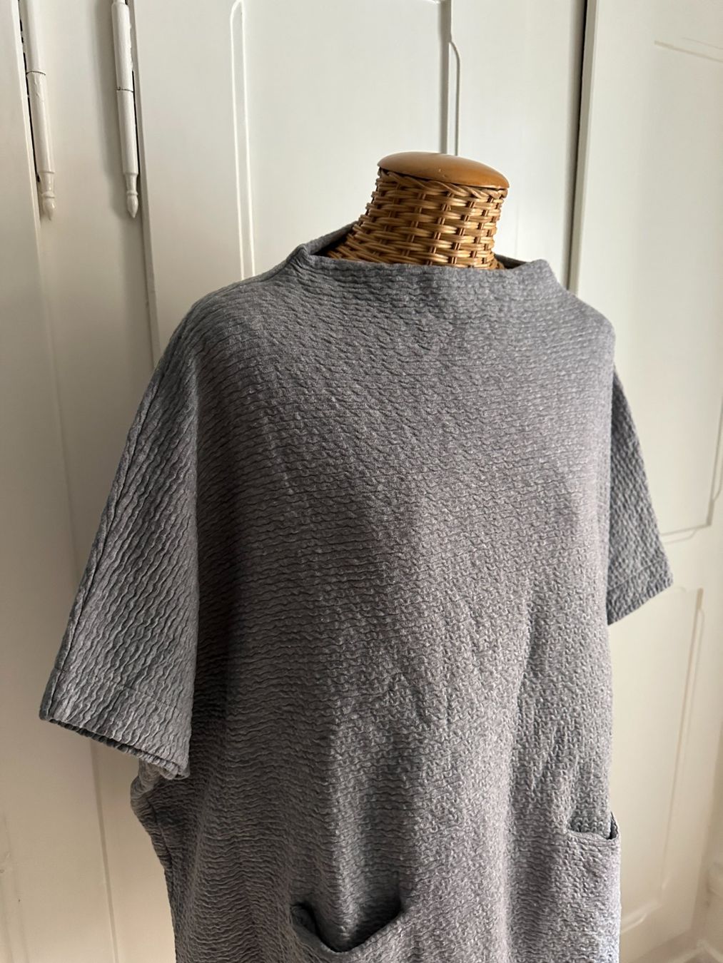 Opus Autres vêtements femmes: OPUS - Poncho hellgrau – D'occasion à Zürich par Diazaio 1