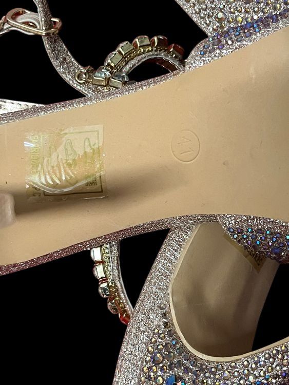 Scarpe da donna: Mega hübsche Pumps, Gr. 41, glitzer – Usato da Zug venduto da SwissLegoShop 1