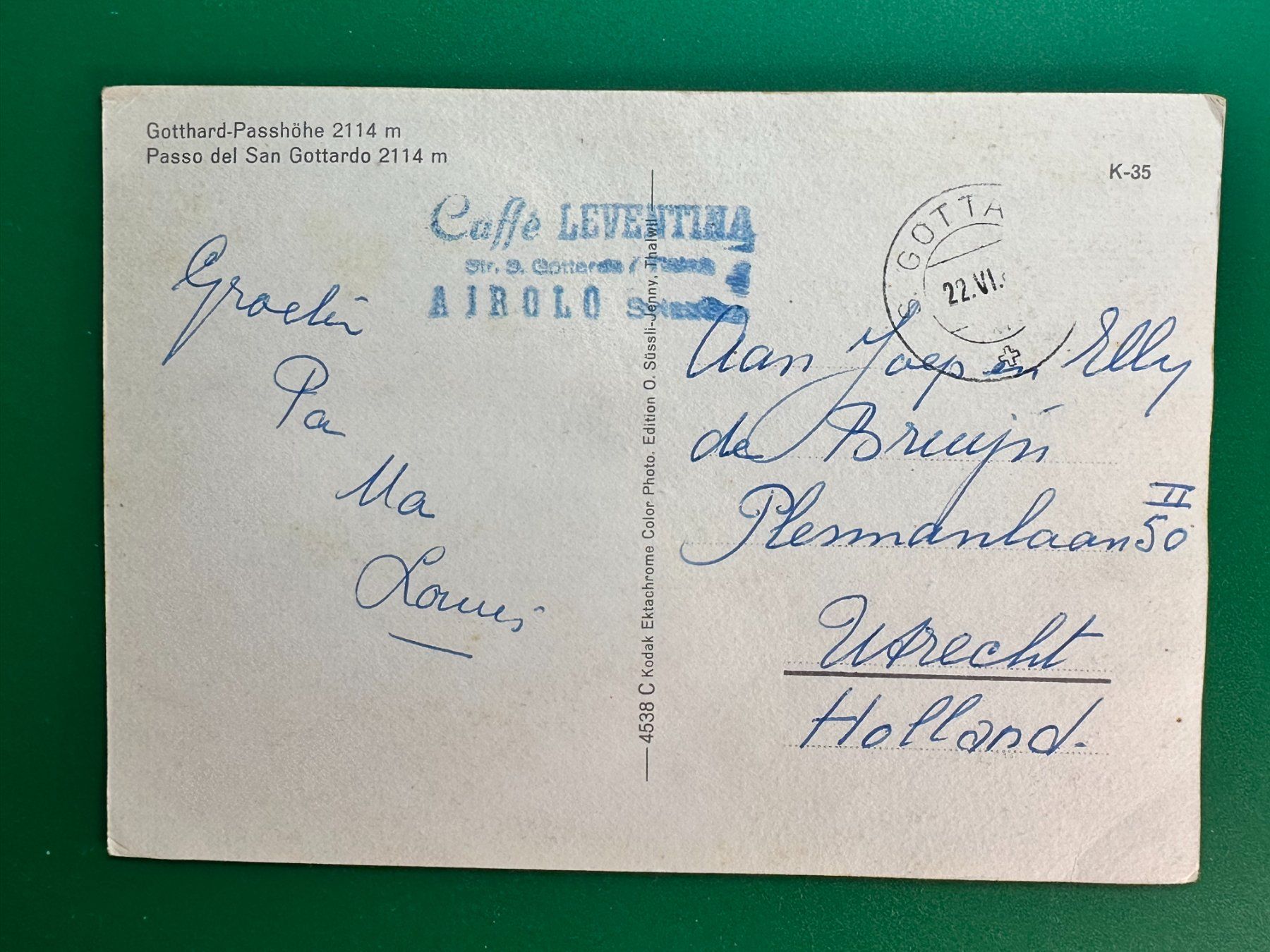 Cartes postales: Gotthard-Passhöhe - Oldtimer Busse und Autos !!! – D'occasion à Steg VS par danwer74 1