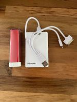 Verkaufe zwei kompakte Powerbanks im Set Notfall-Ladegeräte