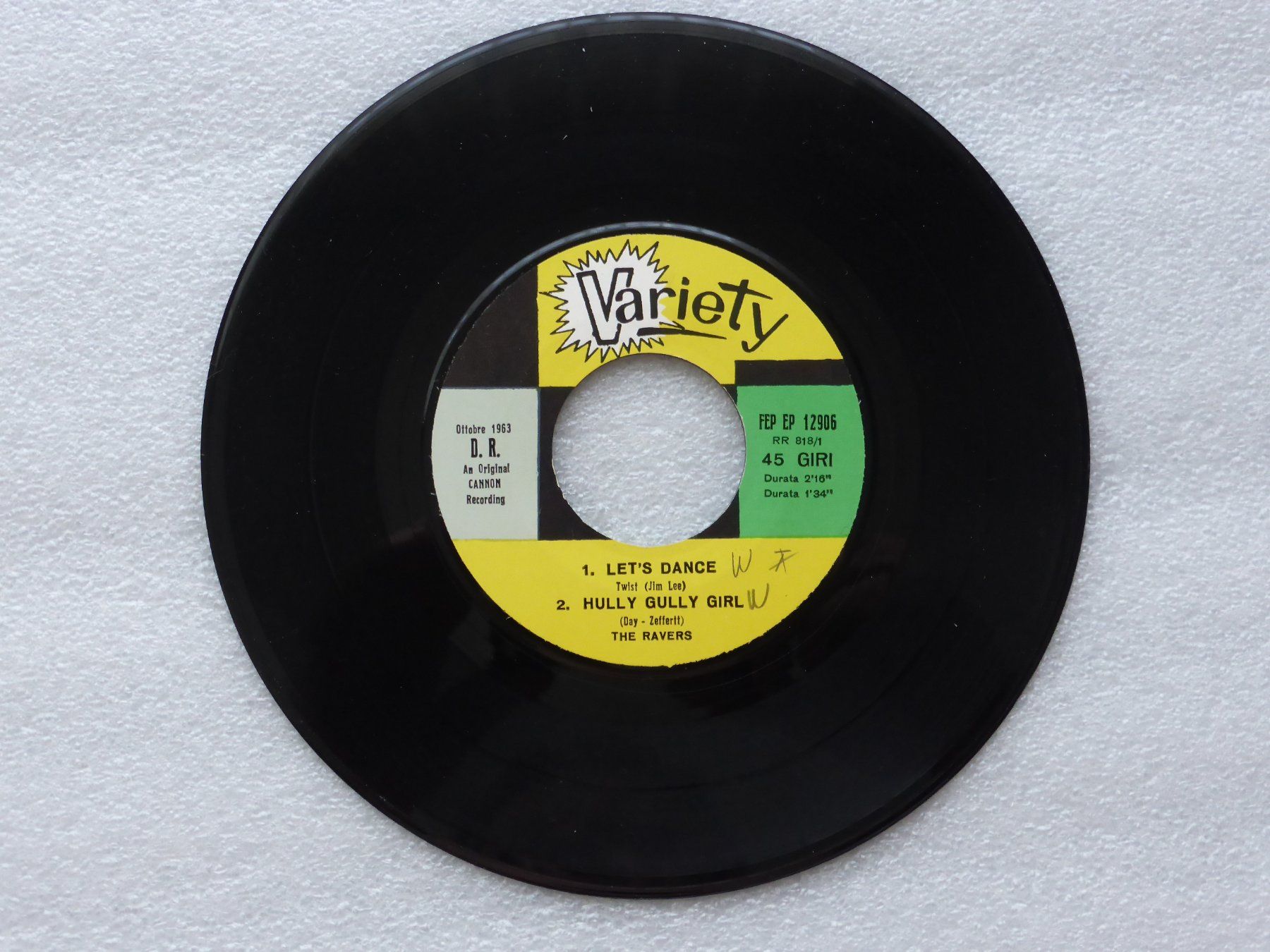 Dischi in vinile: Vinyl Single   EP  THE RAVERS – Usato da Küssnacht am Rigi venduto da Mondkinder 1