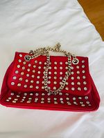 borsa di vera pelle con borchie