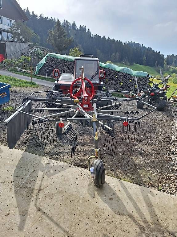 Raccolta foraggio grezzo: Frontschwader MF – Usato da Wasen im Emmental venduto da michu06 2