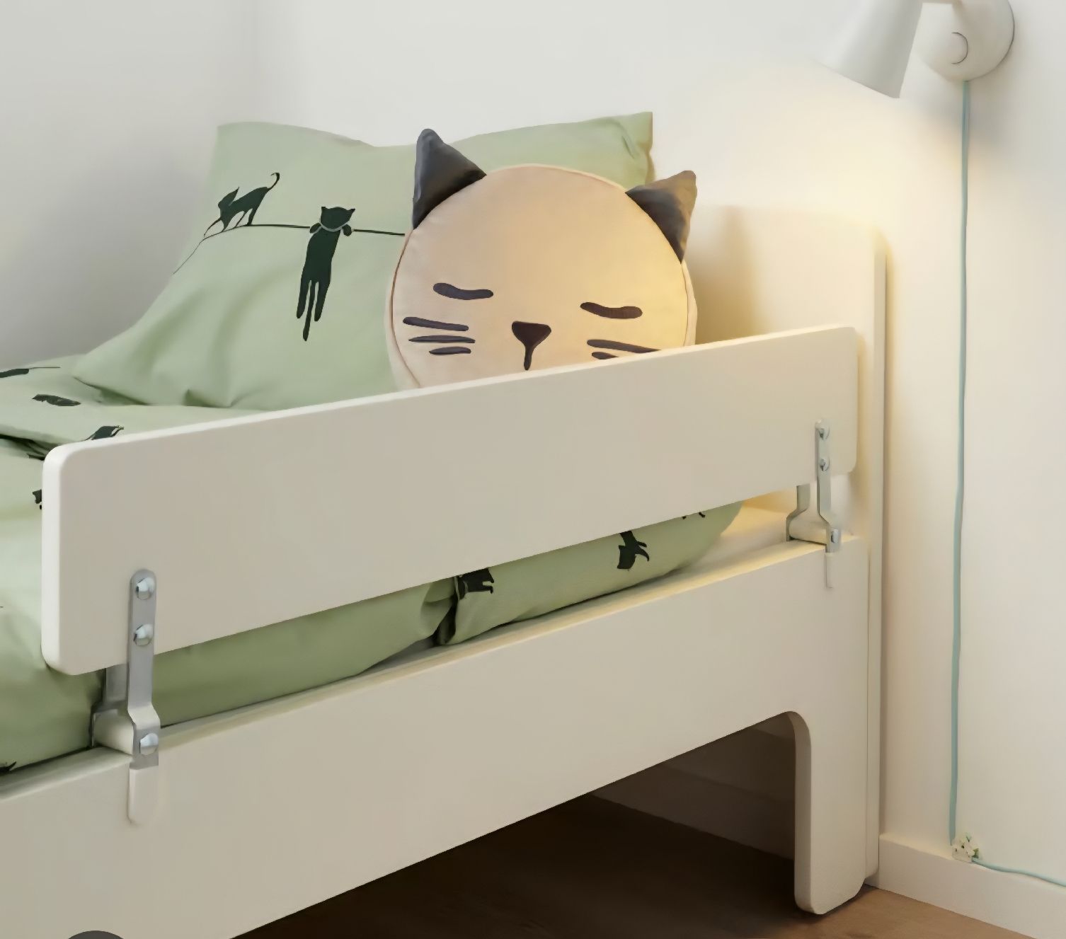 Betten: Ikea Stützbrett Kinderbett – Gebraucht aus St. Gallen von CAPYCORP