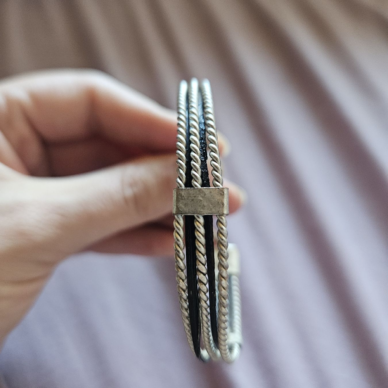 Bracelets: bracelets argentés style tressé – D'occasion à St-gingolph par mel_6vrj 2