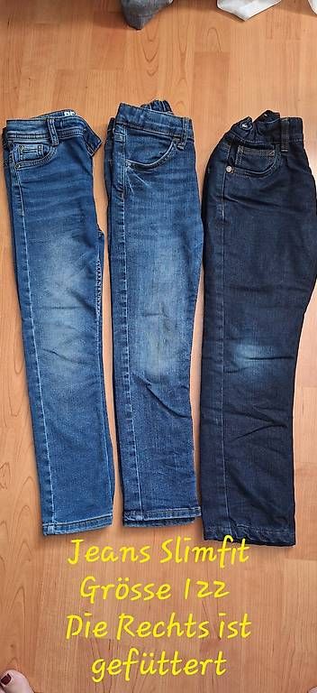 Lotti & Set di vestiti: Jungskleider 122/128 – Usato da Frauenfeld venduto da Andmirraf 1