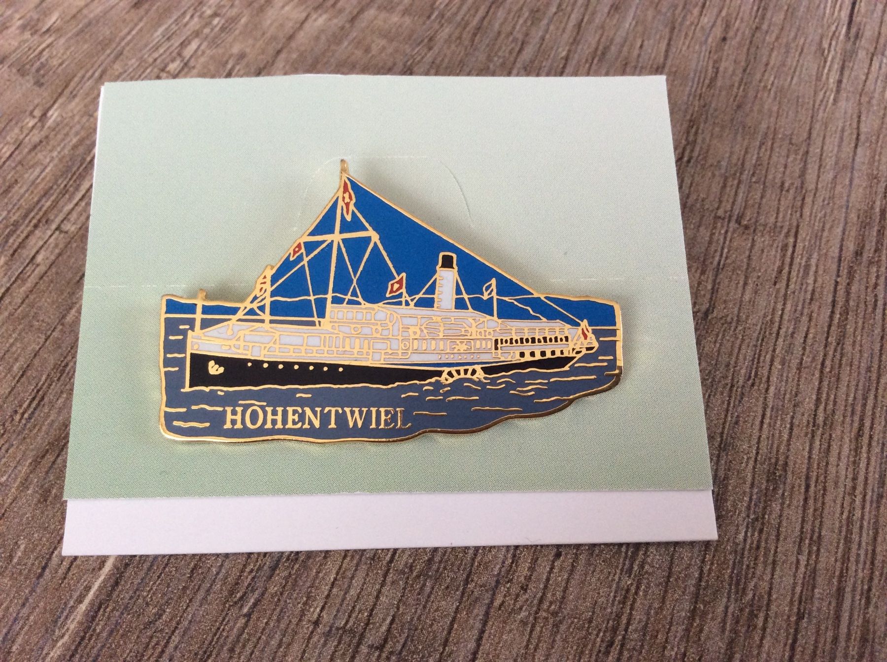 Placchette & Badge: 1 Pin - Dampfer Hohentwiel – Usato da Triesen / Liechtenstein venduto da Edgardo55