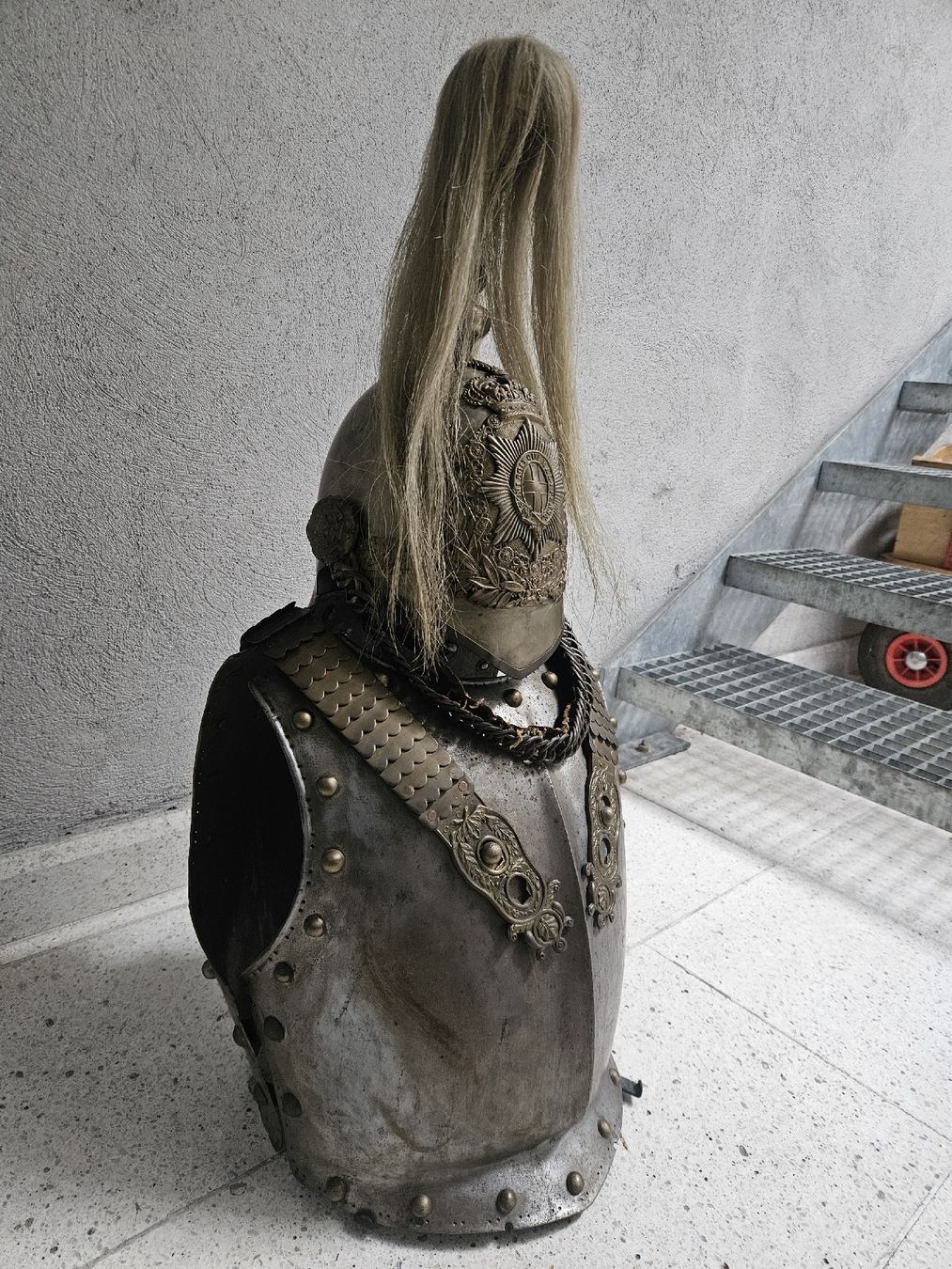 Uniformi: Militär uniform royal antik – Difettoso da Schwellbrunn venduto da Jaguarpanter 6