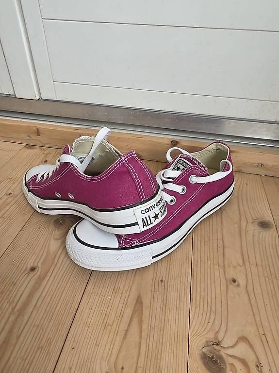 Damenschuhe: All star Converse beery smoothie Gr.37.5 – Gebraucht aus Grosshöchstetten von kids04 2