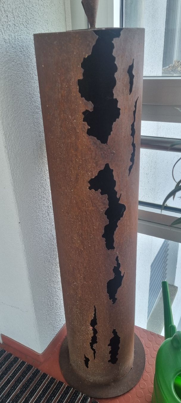 Skulpturen & Statuen: 2 Rostsäulen mit Weltkugel und Cornet – Gebraucht aus Rorschacherberg von Alf06 5