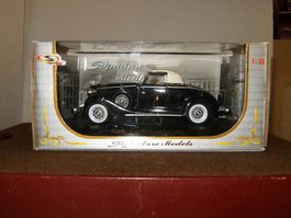 Auburn 851 (1935), schwarz, Signature Series, 1/32