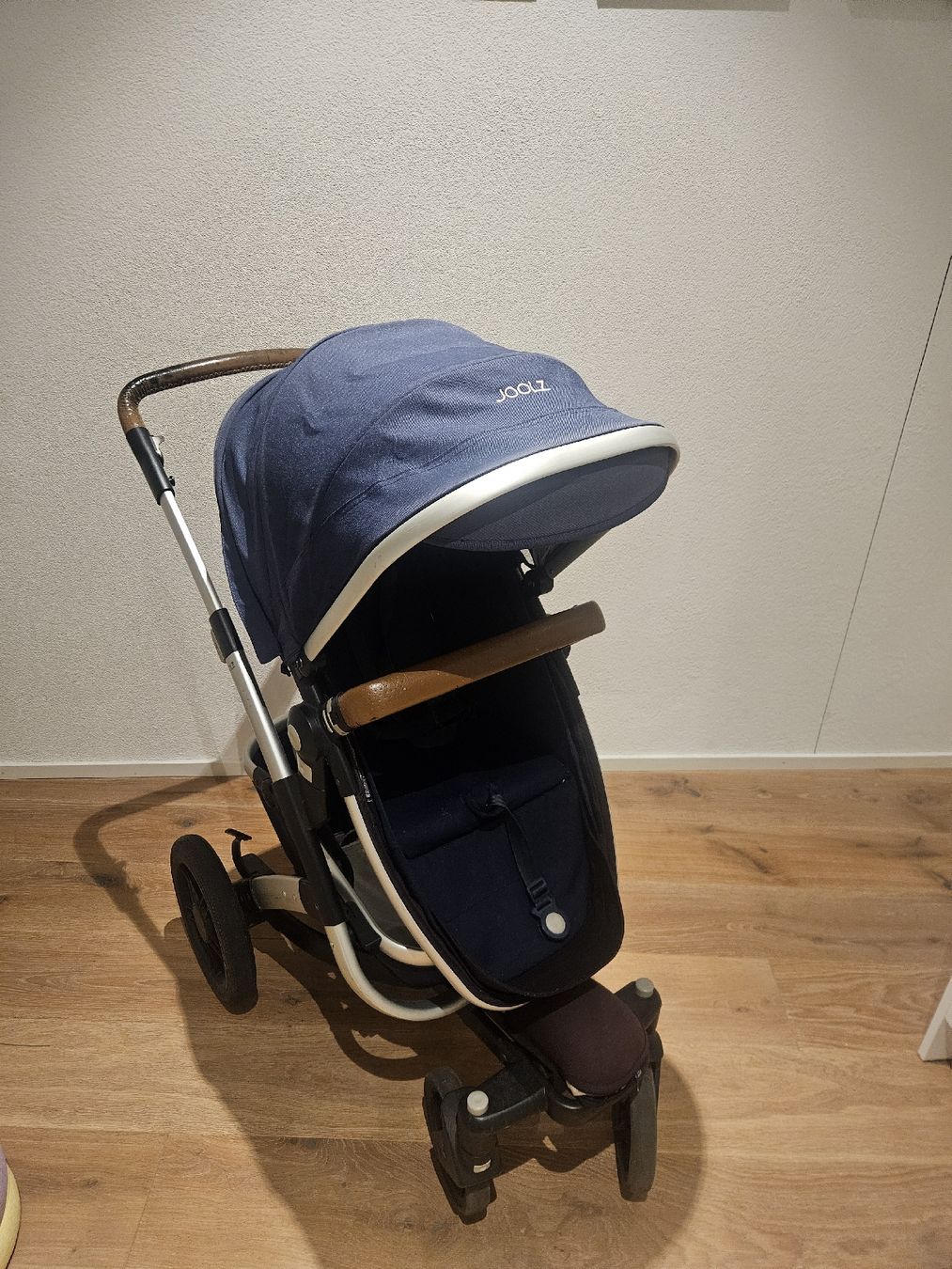 Joolz Poussette: Kinderwagen Joolz – D'occasion à Horw par Melvin1981